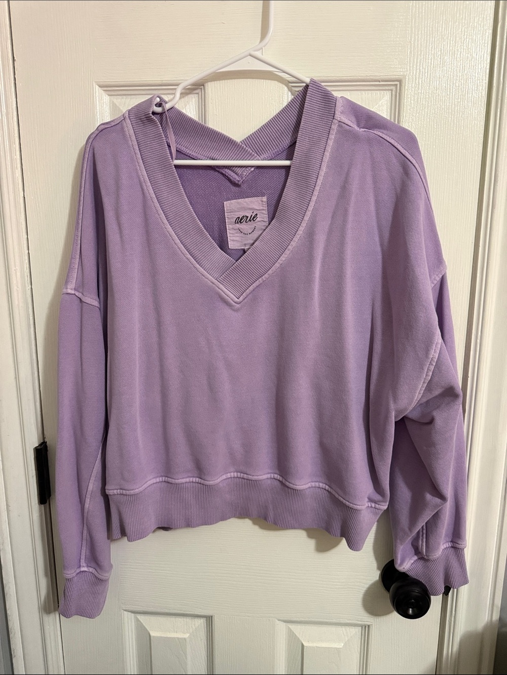 aerie Lilac V-Neck Cropped Sweatshirt